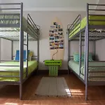 Auberge de jeunesse 18st. *